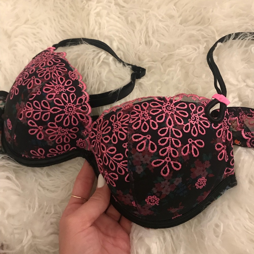 Sexy Little Things Push- Up Bra